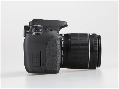 佳能EOS 700D单反相机 性能与性价比的经典之选